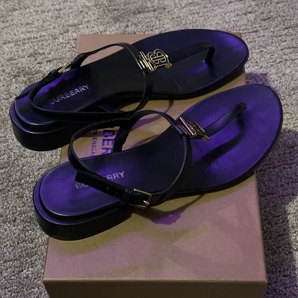 Burberry Emily T Thong sandal Black - Picture 3 of 9